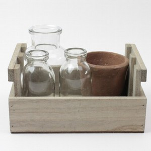 Glas-Set/3 mit Tontopf in Holzkiste