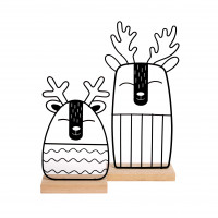 Metall-Hirsch auf Stand Metall-Hirsch auf Stand